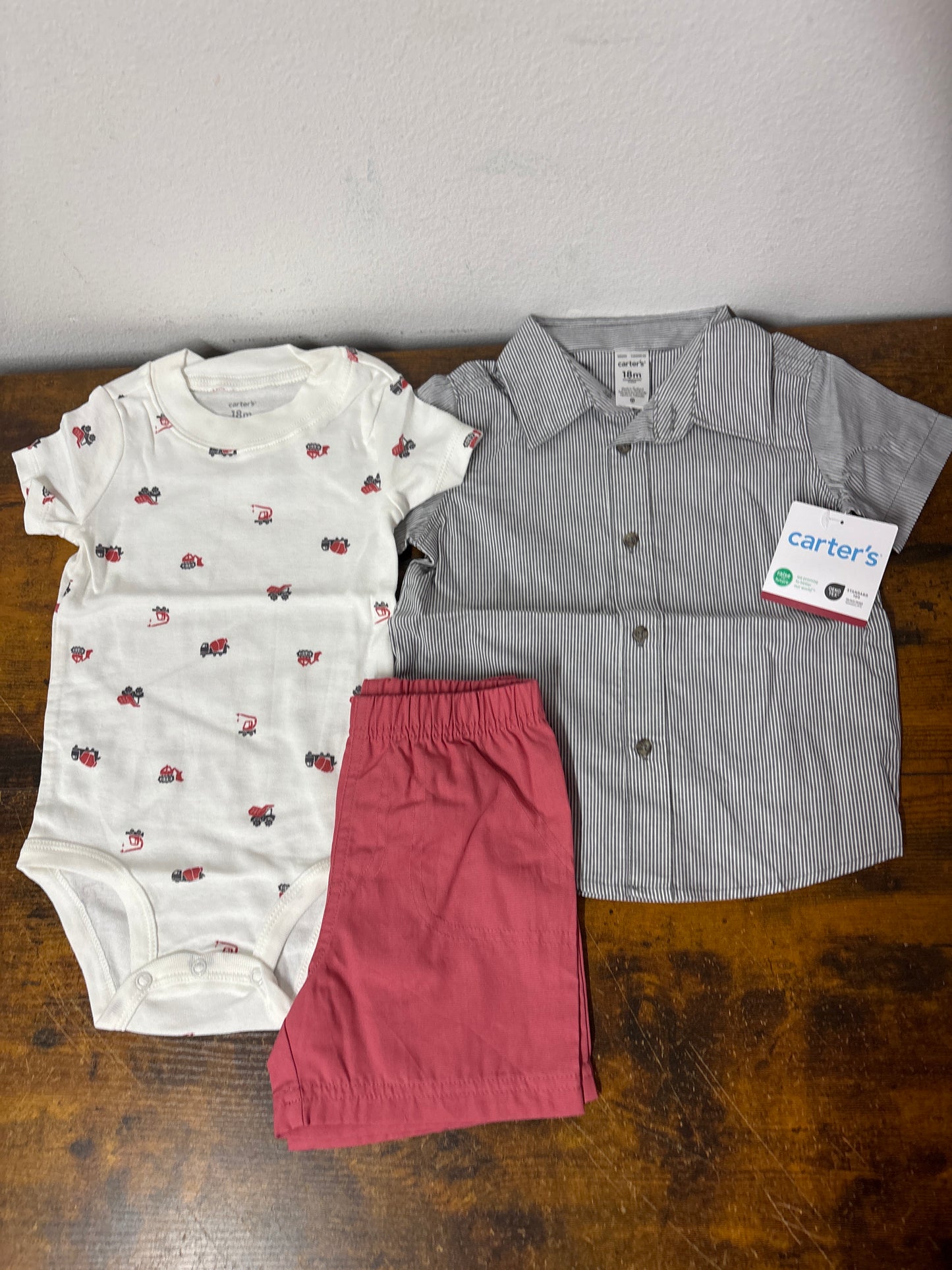 Carter’s tam 18 meses pack 3pcs