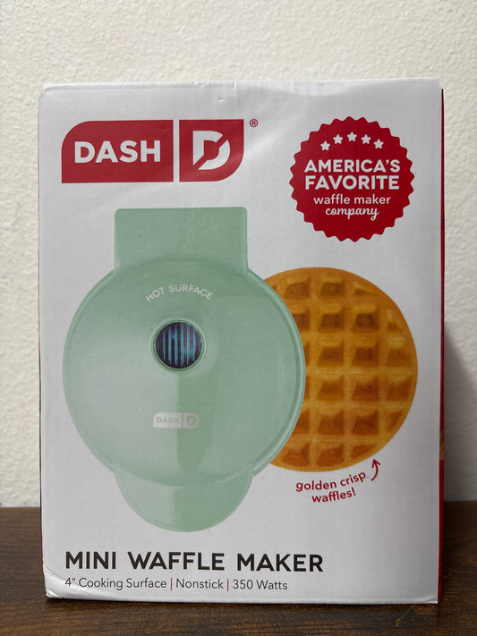 Dash mini waffle maker