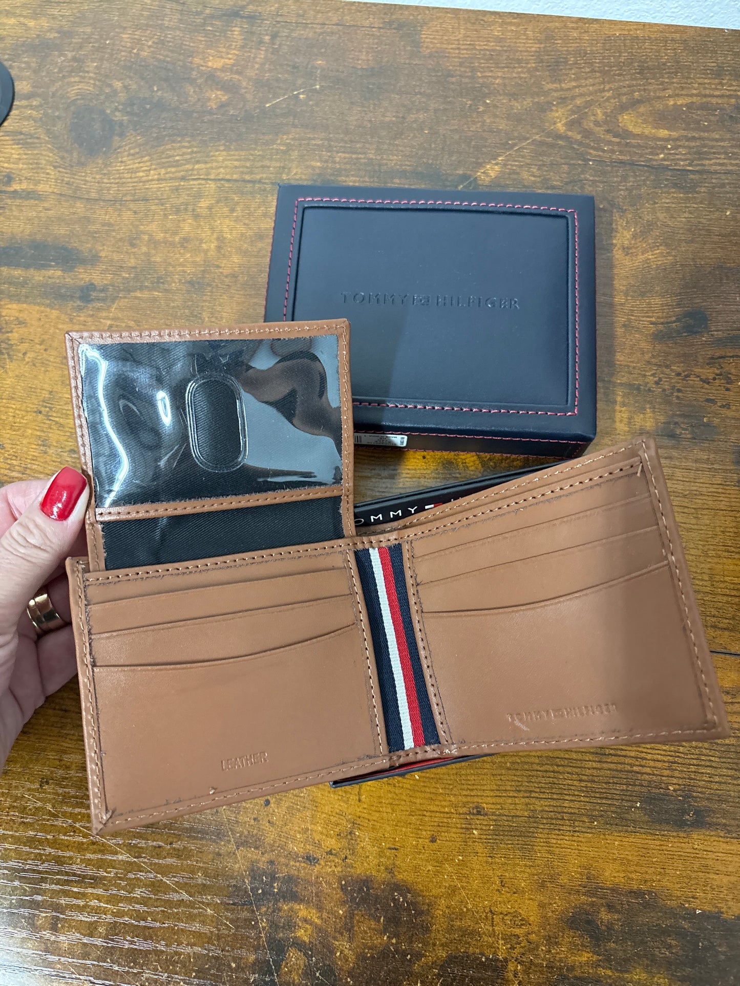 Tommy Hilfiger wallet