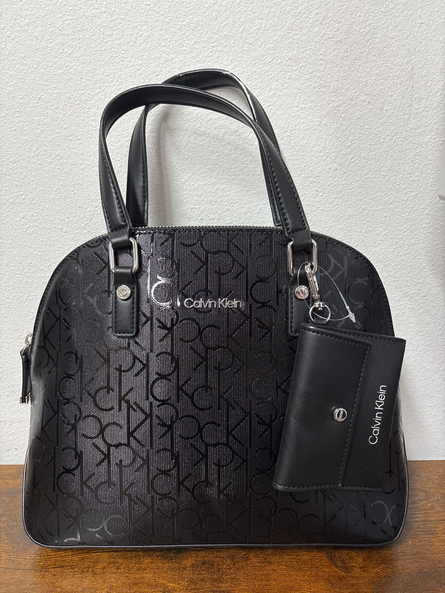 Bolsa Média Calvin Klein