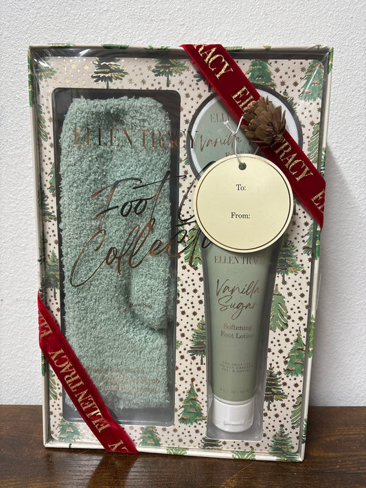 Ellen Tracy Foot care collection gift set, socks and cream