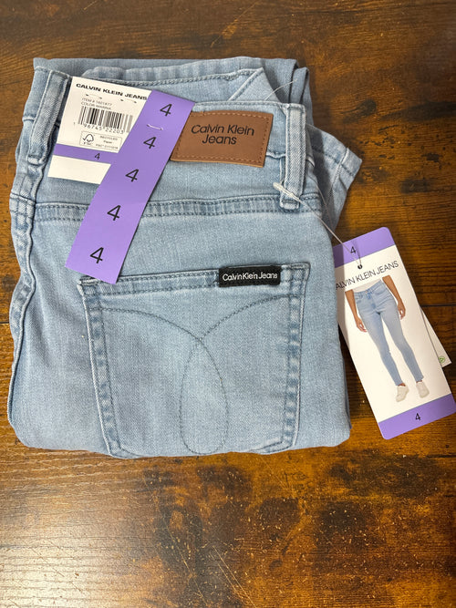 Calvin Klein jeans tam 4