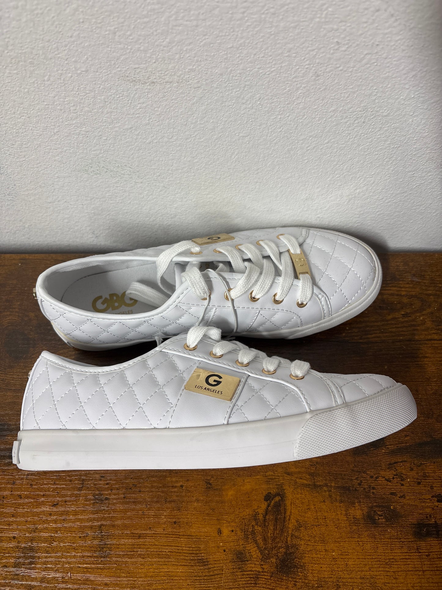 Tênis feminino tam 7.5 branco